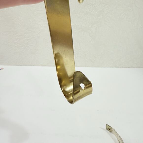 Vintage Giftco Inc Trumpet Angel 10in Gold Metal Wreath Hanger Decor T17 - Picture 5 of 6